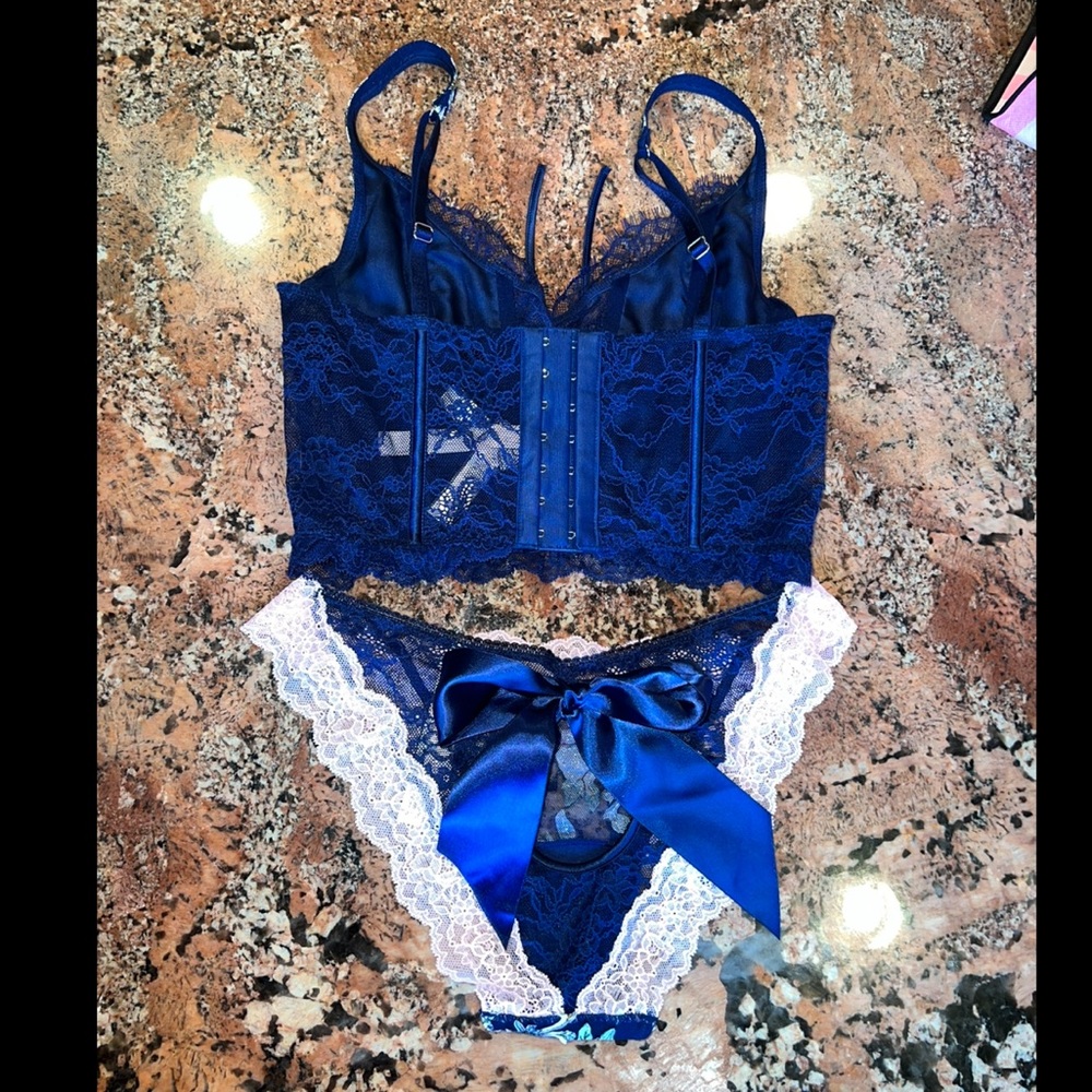 Victoria’s Secret Dream Angels Small Corset Lace Up Panty Set Blue Floral NWT - Picture 5 of 5